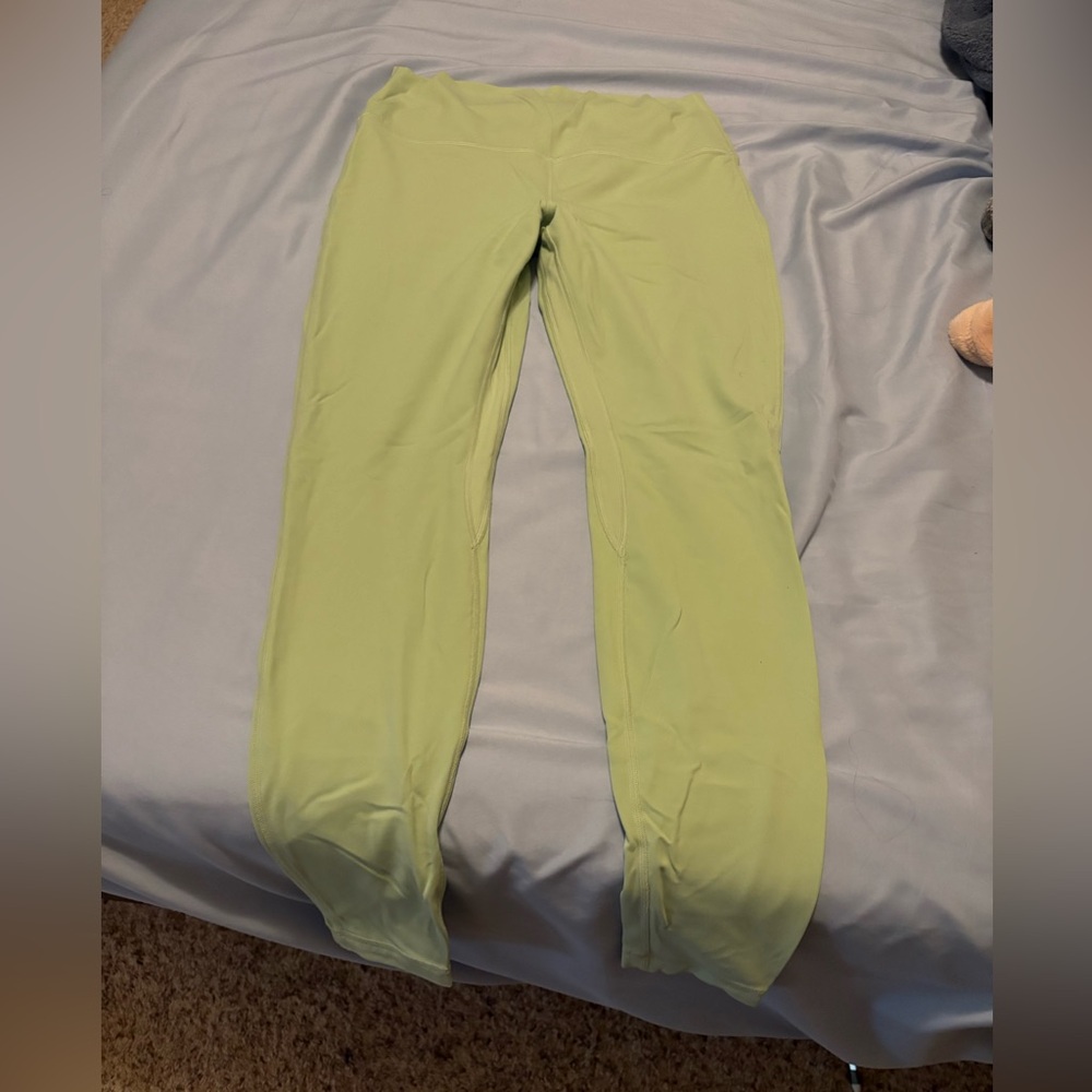 Green Lululemon leggings
